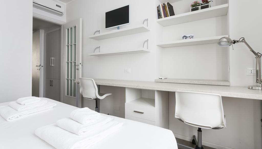 Italianway-Bligny 19 Apartment Милано Екстериор снимка